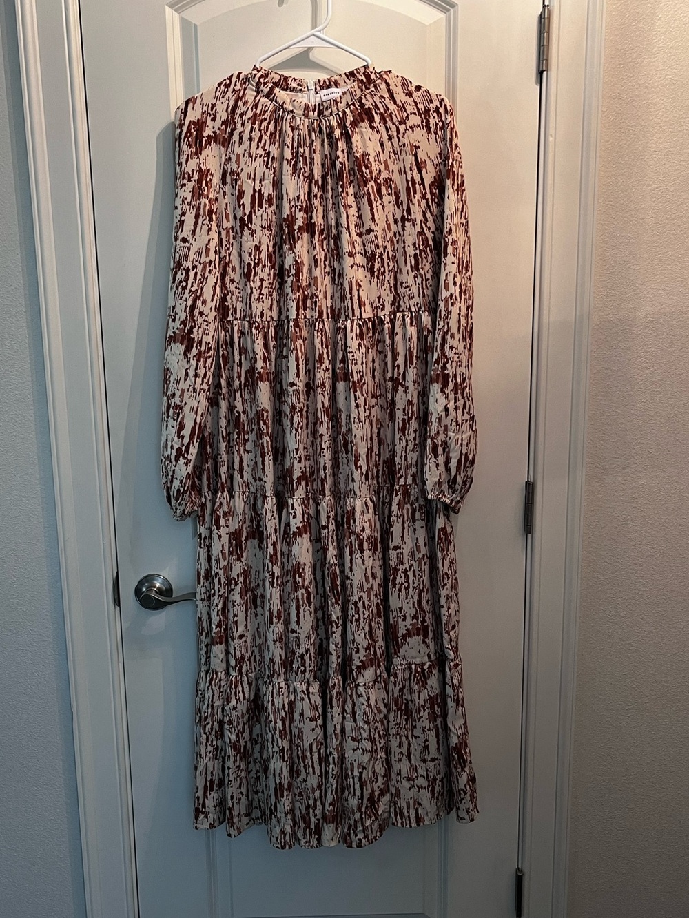Creative Genius Tiered Dress in Cream and Rust-Brown Print; Size Large